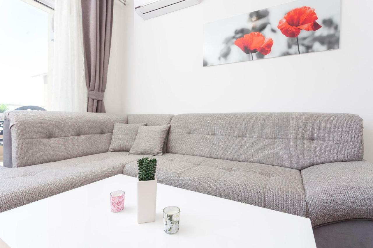 Apartments Dora Makarska Luaran gambar