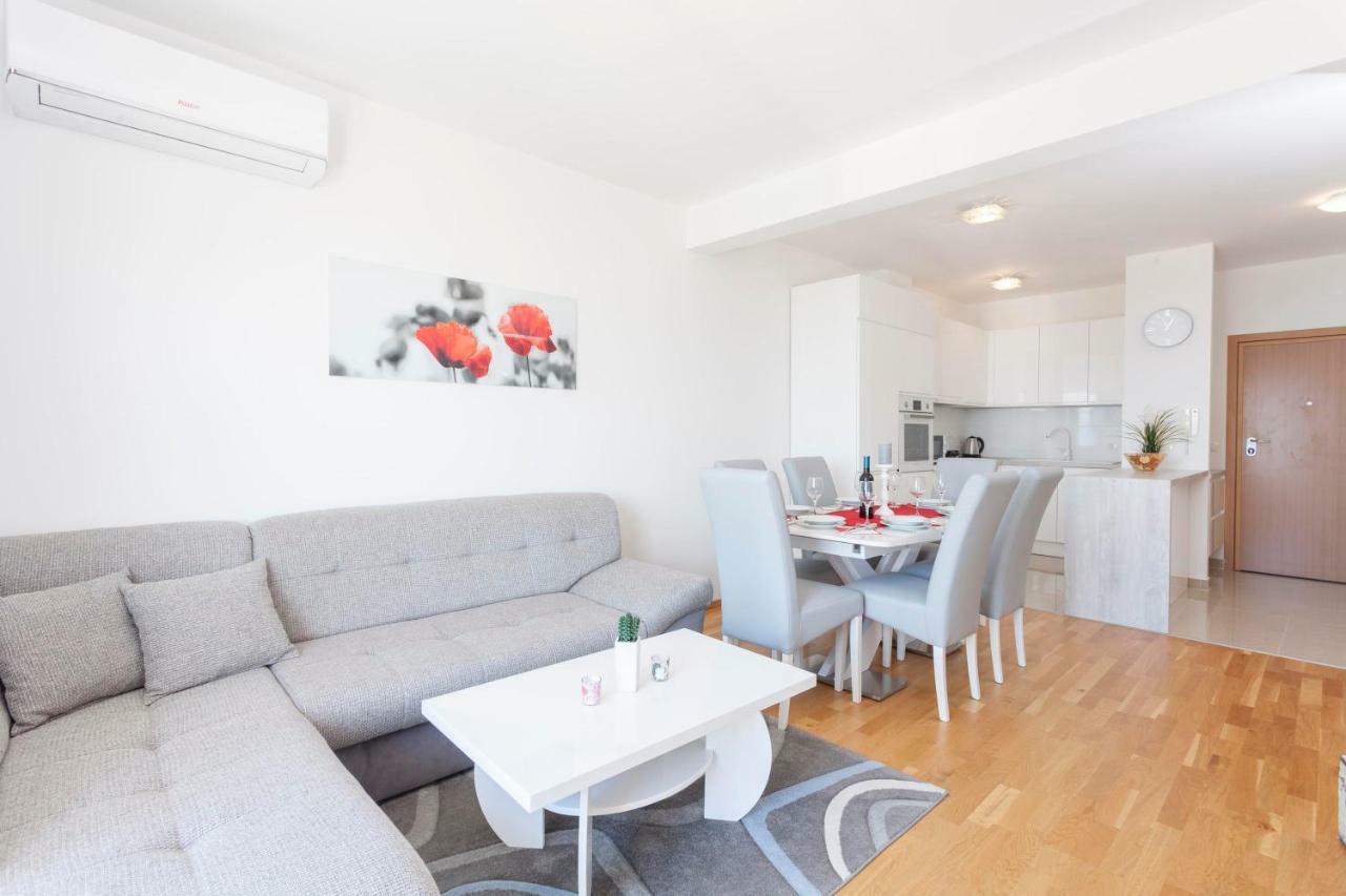 Apartments Dora Makarska Luaran gambar