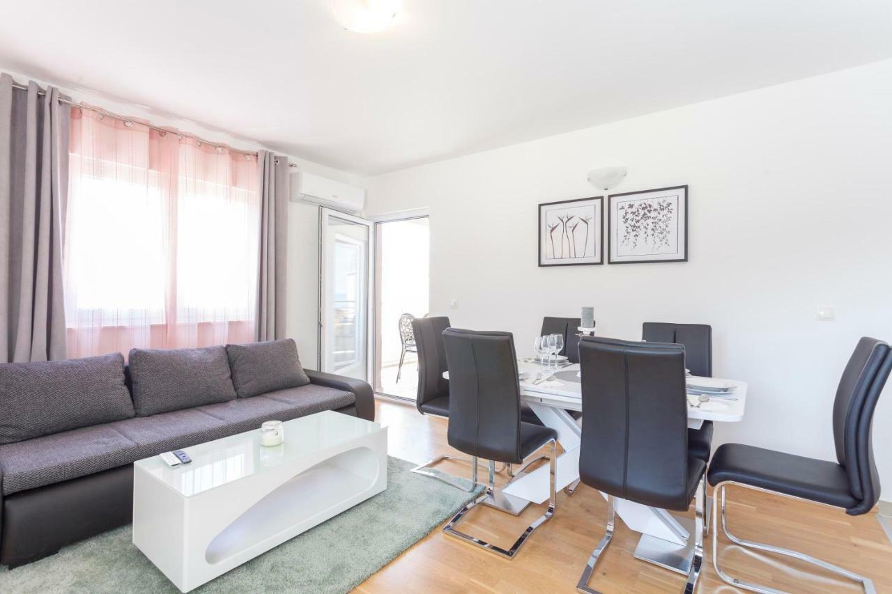 Apartments Dora Makarska Luaran gambar