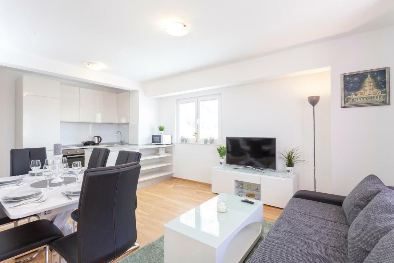 Apartments Dora Makarska Luaran gambar